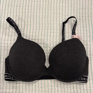 Victorias Secret T-Shirt Push Up Full Coverage Bra